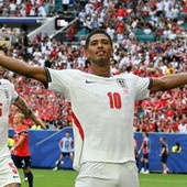 Inghilterra, Terry e Neville sicuri: "Spazzeremo via l'Argentina"
