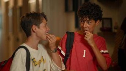 Giovani, 'stare insieme' significa prima di tutto amicizia: per 4 su 10 è vero spazio collaborazione Giovani, 'stare insieme' significa prima di tutto amicizia: per 4 su 10 è vero spazio collaborazione