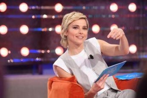 Da noi... a ruota libera, oggi domenica 12 aprile: gli ospiti di Francesca Fialdini Da noi... a ruota libera, oggi domenica 12 aprile: gli ospiti di Francesca Fialdini