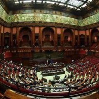 Pressing alla Camera per stop all'ora solare, Lega chiede risoluzione al governo Pressing alla Camera per stop all'ora solare, Lega chiede risoluzione al governo