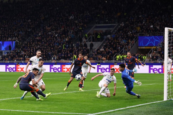 Inter a punteggio pieno in Champions, 2-1 sofferto al Kairat Inter a punteggio pieno in Champions, 2-1 sofferto al Kairat