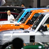 Cina, produzione e vendita di auto ai massimi storici nel 2025