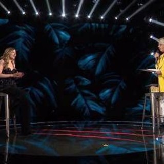 A 'Belve' Fagnani diventa medico, la gag con Maria De Filippi A 'Belve' Fagnani diventa medico, la gag con Maria De Filippi