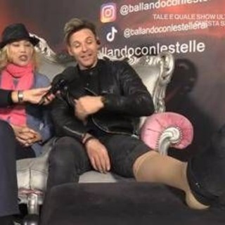 Ballando, Carlo Aloia come sta dopo l'infortunio: "Lesione al polpaccio" Ballando, Carlo Aloia come sta dopo l'infortunio: "Lesione al polpaccio"