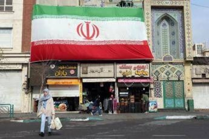 Iran-Usa, agenzia nucleare di Teheran: "Diluiremo uranio al 60% se sanzioni revocate"