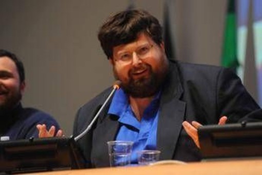 Mario Adinolfi dopo l'Isola dei famosi: &quot;Comincia la fase 2 del dimagrimento&quot;