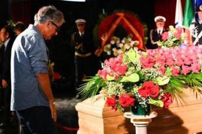 Baudo, Fiorello: &quot;Pippo è sempre un po' di più. Chi insegnerà a fare la tv, adesso?&quot;