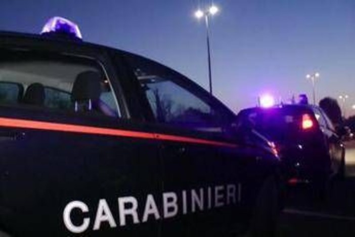 Genova, accoltella ex compagna e fugge: catturato nella notte