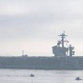 Iran, portaerei Lincoln allo stremo: equipaggio vicino a "perdere la testa" tra cibo scarso e turni massacranti Iran, portaerei Lincoln allo stremo: equipaggio vicino a "perdere la testa" tra cibo scarso e turni massacranti