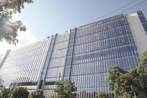 Evasione fiscale, nuova indagine su Amazon: perquisizioni nella sede di Milano