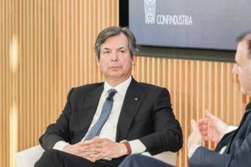 Intesa San Paolo, maggioranza bulgara ad assemblea: 97% azionisti a favore Opas su Mps Intesa San Paolo, maggioranza bulgara ad assemblea: 97% azionisti a favore Opas su Mps