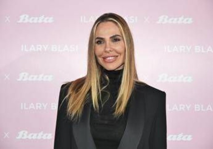 Ilary Blasi e Bastian Muller sposi il 13 settembre a Ravello: cosa si sa finora sul matrimonio 'top secret' Ilary Blasi e Bastian Muller sposi il 13 settembre a Ravello: cosa si sa finora sul matrimonio 'top secret'