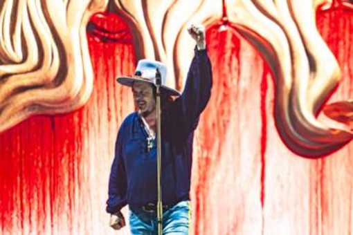 Zucchero: "Oggi fare live è più facile, giovani con i social sono macchine da guerra" Zucchero: "Oggi fare live è più facile, giovani con i social sono macchine da guerra"