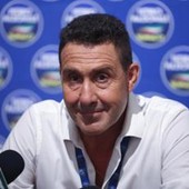 Vannacci risponde a Meloni: "Premier chiede fiducia a scatola chiusa, alleanze si fanno in due"