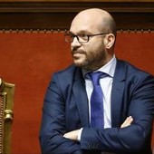 Pro vita, Fontana: "Rimuovere ostacoli economici e sociali e rafforzare sostegni a maternità" Pro vita, Fontana: "Rimuovere ostacoli economici e sociali e rafforzare sostegni a maternità"