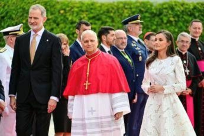 Il Papa a Madrid: "Preoccupato per l'Ucraina, l'Iran non è una guerra giusta" Il Papa a Madrid: "Preoccupato per l'Ucraina, l'Iran non è una guerra giusta"