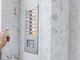 Notifiche del Fisco: ecco cosa si rischia a non mettere il nome sul citofono
