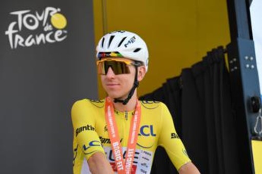 Tour de France, oggi tappa 19: orari, percorso e dove vederla in tv (in chiaro) Tour de France, oggi tappa 19: orari, percorso e dove vederla in tv (in chiaro)