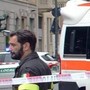 Incidente in corso Sempione a Milano tra mezzo Amsa e due auto: un morto e due feriti