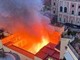 Incendio all'alba di oggi a Napoli, in fiamme il Teatro Sannazaro Incendio all'alba di oggi a Napoli, in fiamme il Teatro Sannazaro