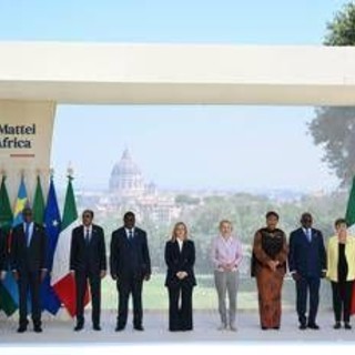 Piano Mattei, il summit sull'Africa a Roma. Meloni: &quot;Firmati accordi per 1,2 miliardi&quot;