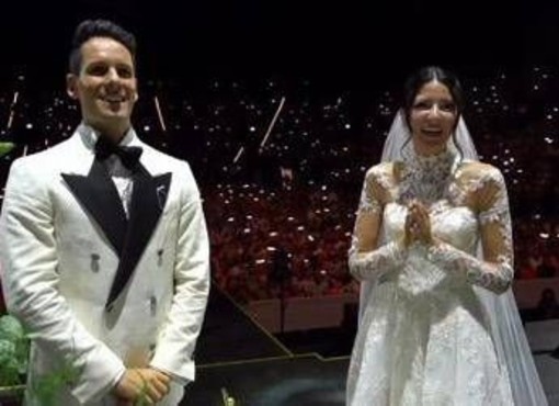 Matrimonio show dei Me contro Te, lo psicologo: "Privato e spettacolo ormai si sovrappongono" Matrimonio show dei Me contro Te, lo psicologo: "Privato e spettacolo ormai si sovrappongono"