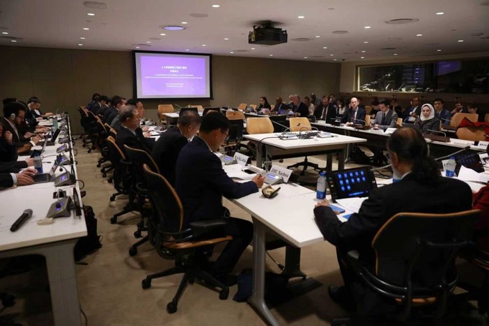 La Cina chiede una suddivisione equa dei dividendi digitali generati dall’IA