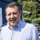 Caro carburanti, Salvini: "Italia aiuta Ucraina che bombarda raffinerie in Russia"