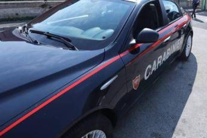 Napoli, due morti in poche ore: 25enne travolto da auto e 77enne da camion rifiuti Napoli, due morti in poche ore: 25enne travolto da auto e 77enne da camion rifiuti