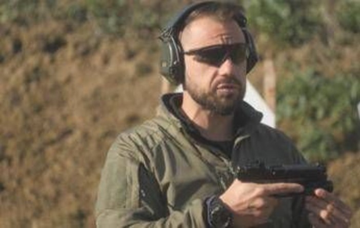 Ucraina, ucciso combattente italiano. Chi era Alex Pineschi