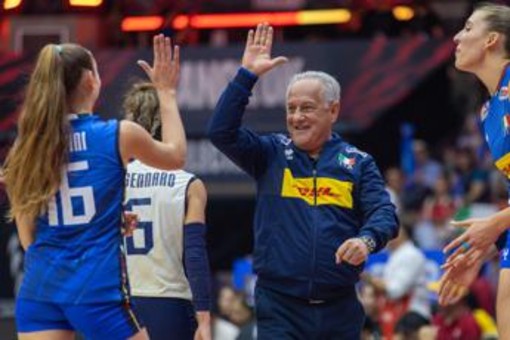 Europei, l'Italvolley travolge 3-0 il Montenegro e resta a punteggio pieno nella Pool D