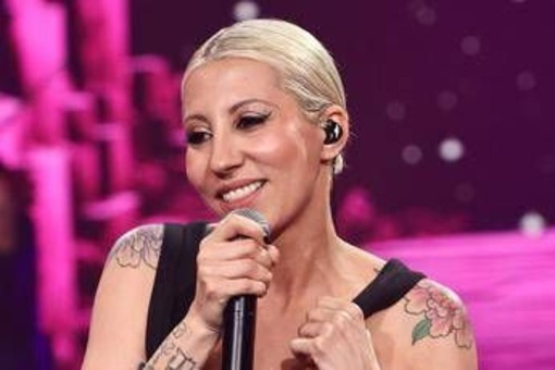 Malika Ayane e la sveglia alle 5 per andare a correre: "Ho imparato a sfidare i miei limiti"