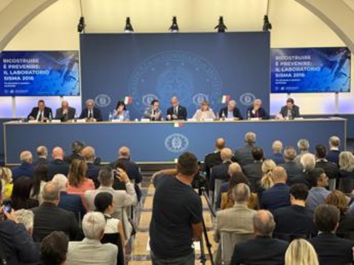 Rapporto Sisma 2016, accelera la ricostruzione e riparte l'economia Rapporto Sisma 2016, accelera la ricostruzione e riparte l'economia
