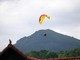 Tarzo, pilota di parapendio si schianta al suolo: morto 53enne Tarzo, pilota di parapendio si schianta al suolo: morto 53enne