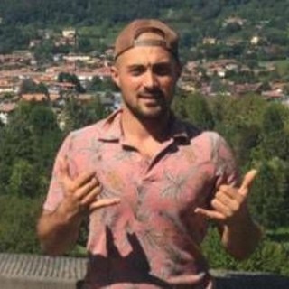 Chi era Andrea Russo, morto risucchiato da motore aereo a Orio al Serio