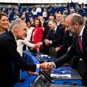 Weber rispolvera la “Ced”: cos’è quel progetto del 1952 che (secondo lui) salverebbe l’Europa anche dall’Afd