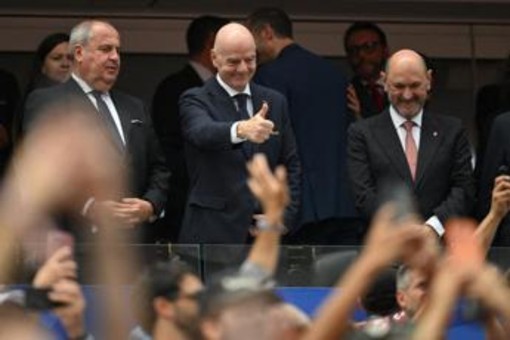 Uefa boicotta i Mondiali? La reazione dopo proposta Fifa: "Calcio non è in vendita" Uefa boicotta i Mondiali? La reazione dopo proposta Fifa: "Calcio non è in vendita"