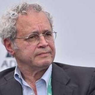 Mentana annuncia l'addio al Tg La7: "Lascio il 23 dicembre"