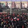 Iran, iniziati i funerali di Khamenei: slogan contro Usa e Israele a Teheran