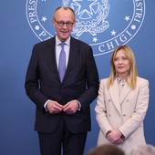 Meloni incontra Merz “Italia-Germania mai così vicine, con Usa cooperazione salda” Meloni incontra Merz “Italia-Germania mai così vicine, con Usa cooperazione salda”