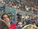 Damiano David in tribuna per Roma-Bologna, bodyguard 'stopper' blocca ammiratrici