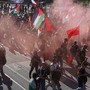 Virtus-Maccabi, corteo Pro Pal contro la squadra israeliana. Bologna blindata Virtus-Maccabi, corteo Pro Pal contro la squadra israeliana. Bologna blindata