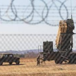 Patriot all'Ucraina in arrivo da Usa e Germania. Zelensky annuncia nuovi colloqui