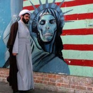 Iran, spiragli per un nuovo accordo sul nucleare con gli Usa: &quot;Teheran cerca il dialogo&quot;