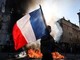 Francia, proteste contro il caro vita: scontri a Parigi e Marsiglia, almeno cento gli arresti
