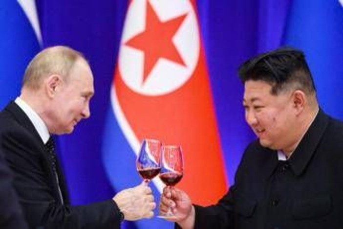 Tra colloqui e scambi, si rafforzano i legami Putin-Kim. Ma il rapporto resta sbilanciato: l'analisi Tra colloqui e scambi, si rafforzano i legami Putin-Kim. Ma il rapporto resta sbilanciato: l'analisi