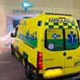 Guida un'ambulanza e lavora sei giorni al mese: "Guadagno 2300 euro"