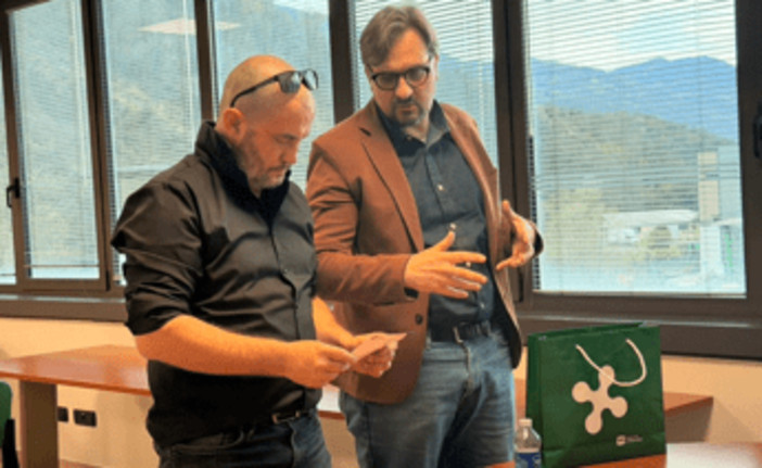 Guidesi visita aziende bresciane, focus su internazionalizzazione, filiere e cultura d'impresa Guidesi visita aziende bresciane, focus su internazionalizzazione, filiere e cultura d'impresa