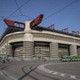Tifosa norvegese denuncia molestie nei bagni di San Siro: indagato un addetto alle pulizie Tifosa norvegese denuncia molestie nei bagni di San Siro: indagato un addetto alle pulizie