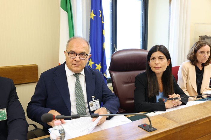 De Lucia “Cosa nostra cerca armi da guerra e droni lanciamine”